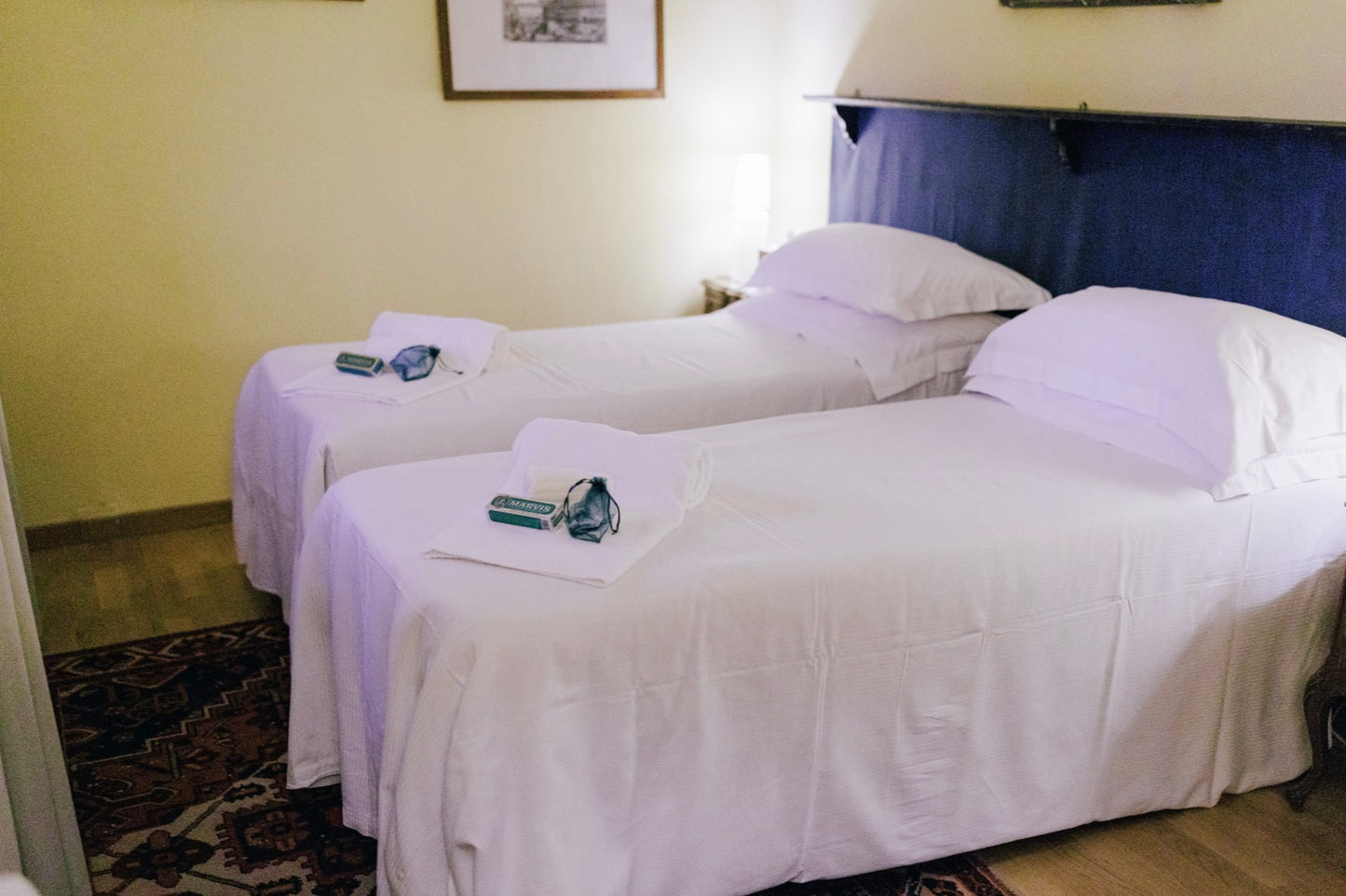 TWIN DETACHED PRIVATE BATH