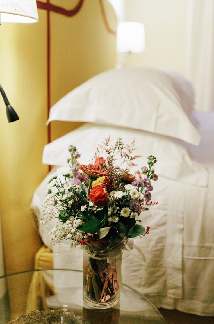 QUEEN ROOM SHARED BATH